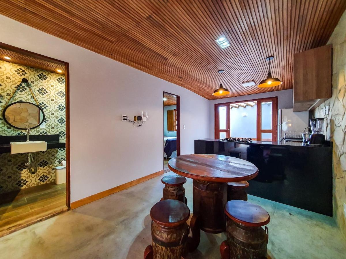 Casita Amarela Na Rua Mais Charmosa De Mucuge - Ba Villa Dış mekan fotoğraf